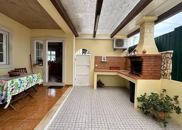 Toca Dos Coelhos * Silveira (Lisbon)